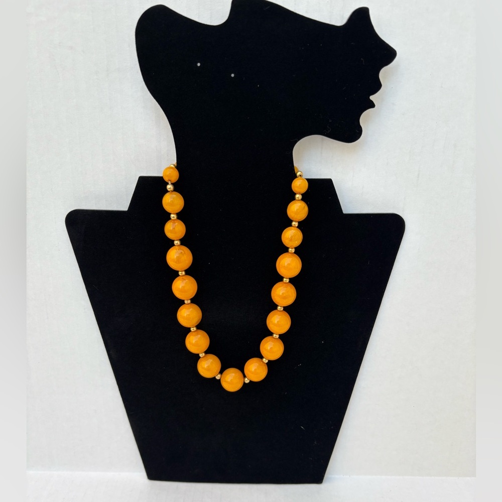 Elegant Vintage Mustard Yellow Beaded Necklace